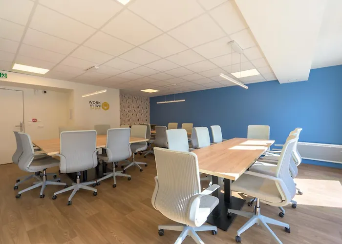 Nemea Constantine * Ρουέν